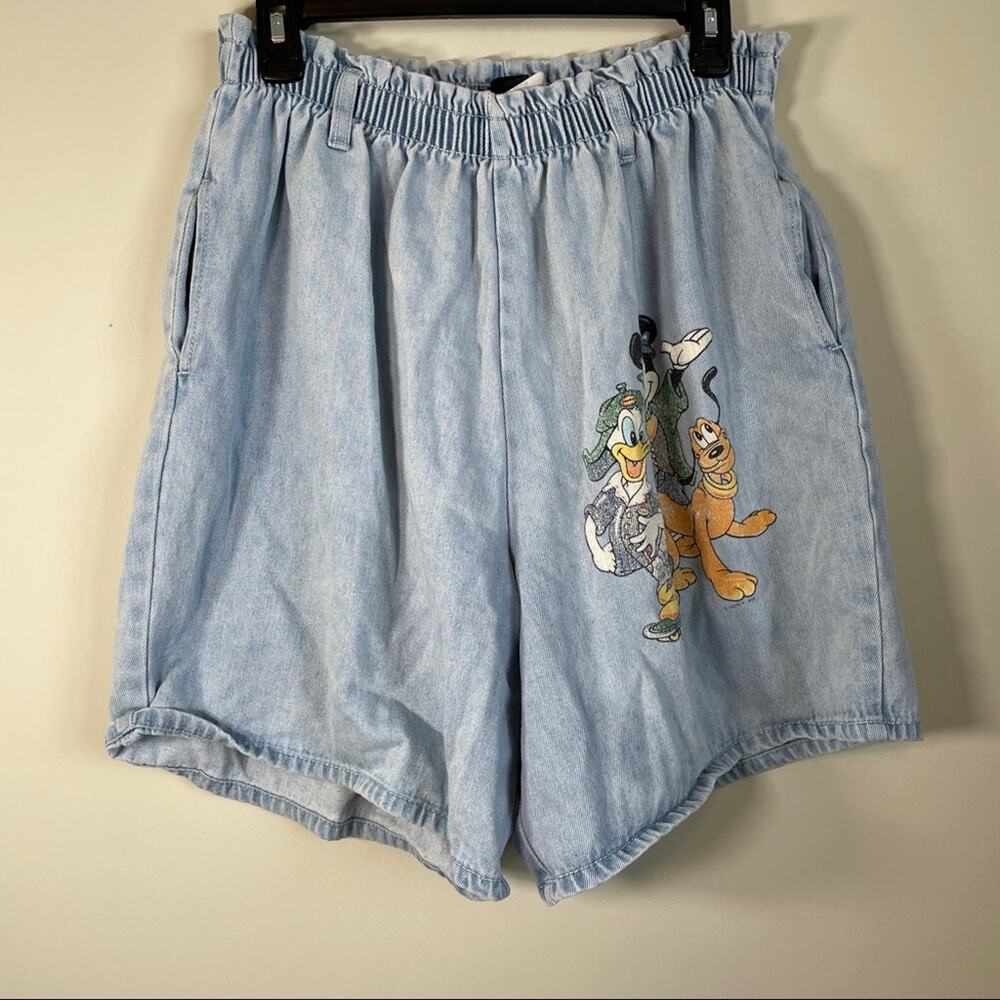 Vintage Disney Mickey Mouse High Rise Light Wash‎ Mom Shorts Size 14